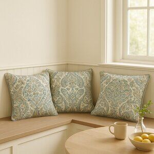 Pottery Barn Set of 3 Paisley Pillow Shams – 21.5” Square – 100% Linen – Blue, G